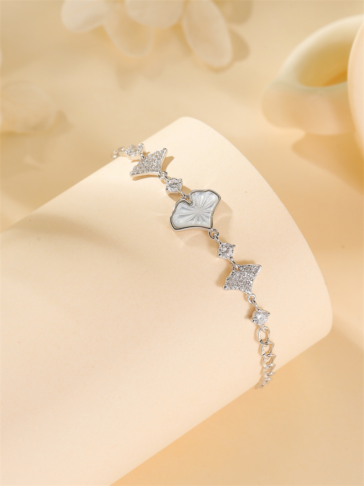 Elegant Ginkgo Leaf S925 Pure Silver Bracelet and Women's Lapel Pin Set, Exquisite Handcrafted Jewelry, Nature-Inspired Accessory