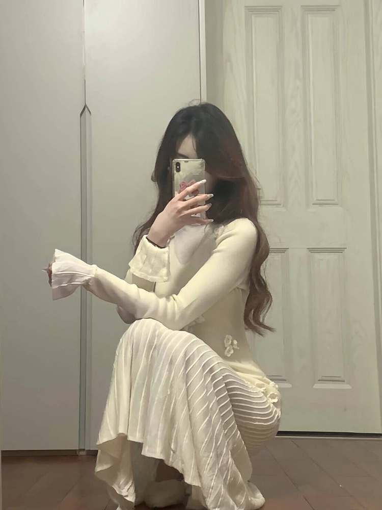 Elegant Handmade Hook Flower Knitted Dress for Women, Slim Fit Waist-Defining Long Dress for Spring & Autumn, Chic Style Elegant Handmade Hook Flower Knitted Dress for Women, Slim Fit Waist-Defining Long Dress for Spring & Autumn, Chic Style