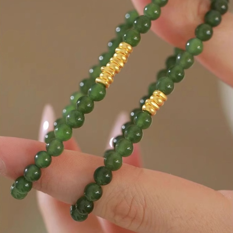 Elegant High-End Beaded Bracelet for Women - Parisian Style, Chic Accessories for Fashion-Forward Looks Elegant High-End Beaded Bracelet for Women - Parisian Style, Chic Accessories for Fashion-Forward Looks