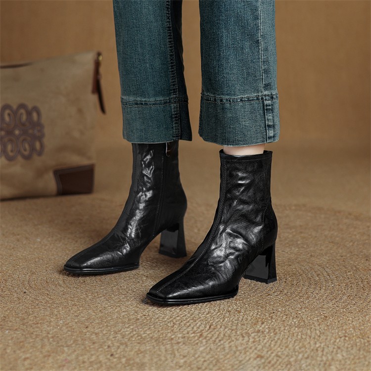 Elegant High-Heeled Chunky Heel Square-Toe Sheepskin Short Boots for Women - Genuine Leather Martin Boots for Autumn/Winter Elegant High-Heeled Chunky Heel Square-Toe Sheepskin Short Boots for Women - Genuine Leather Martin Boots for Autumn/Winter