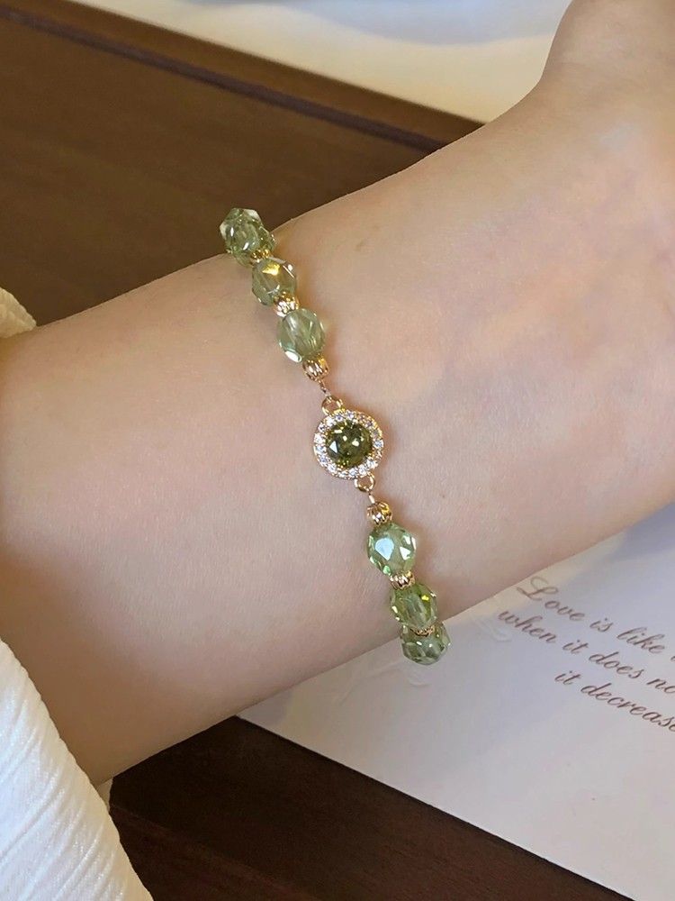 Elegant Olive Green Bracelet with Sophisticated Design - Classy French-Inspired Spring-Summer Accessory Elegant Olive Green Bracelet with Sophisticated Design - Classy French-Inspired Spring-Summer Accessory