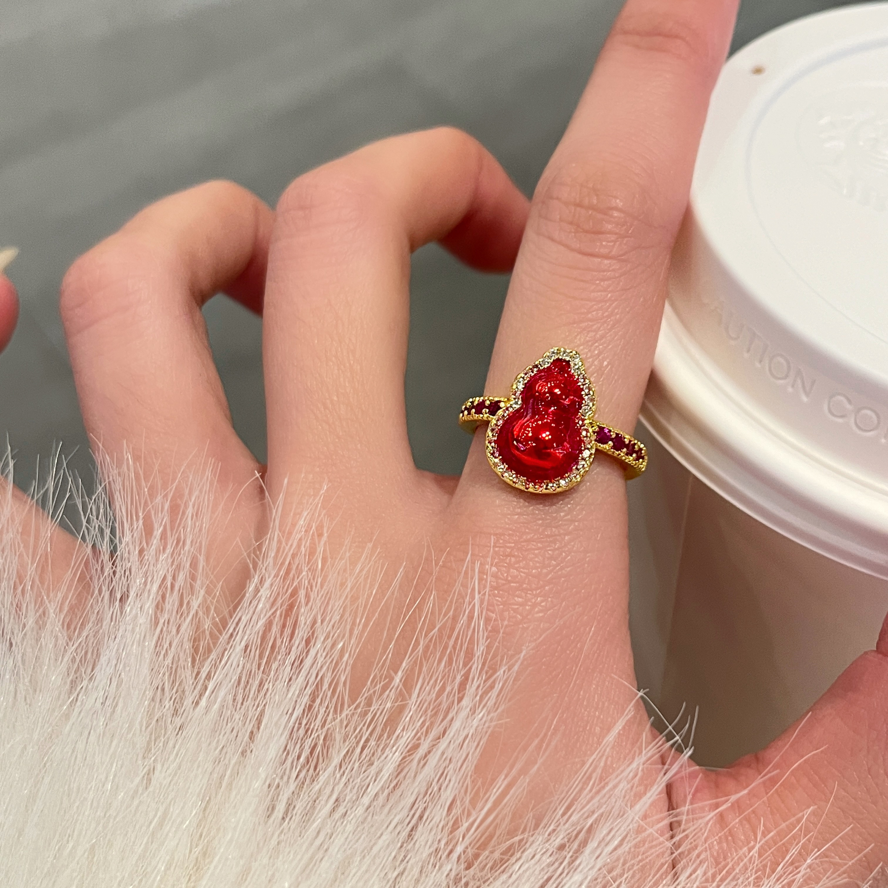 Elegant Open Finger Ring for Women - Super Bright Festive Big Red Gourd Design, Light Luxury, High-End Style