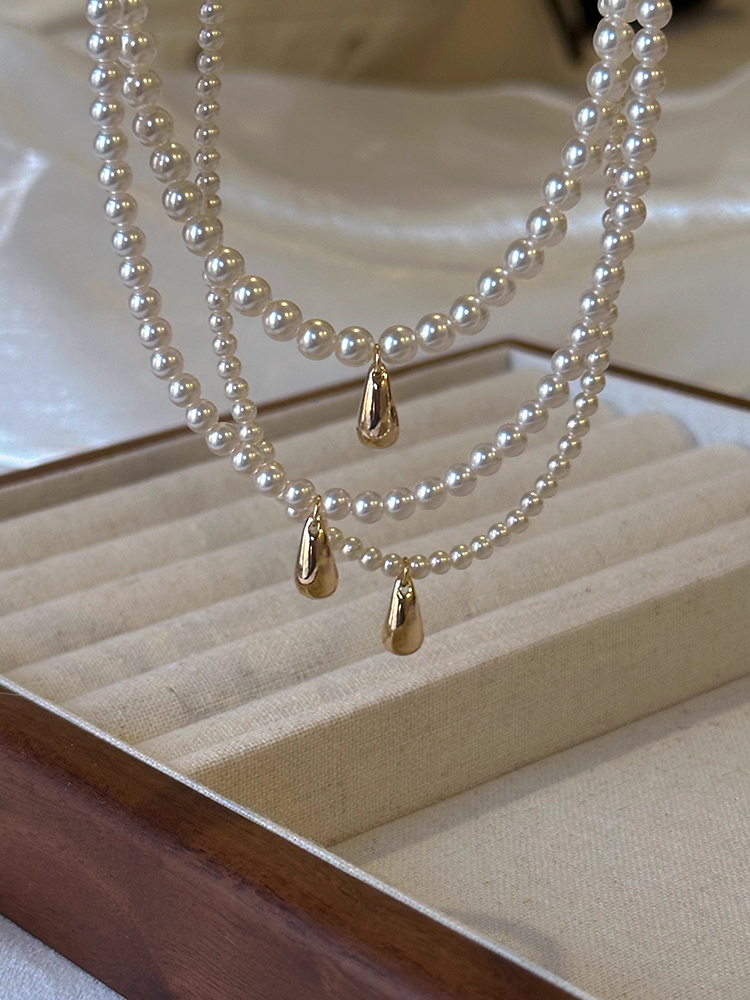 Elegant Pearl Drop Clavicle Necklace - Classy French Design, Light Luxury High-End Jewelry for Women Elegant Pearl Drop Clavicle Necklace - Classy French Design, Light Luxury High-End Jewelry for Women