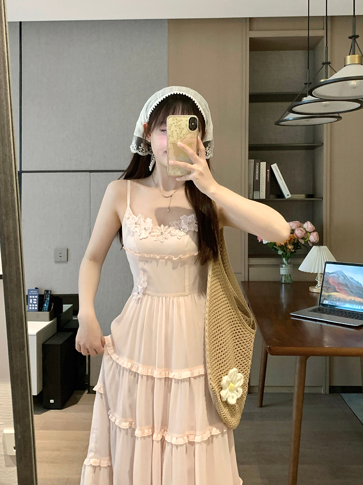 Elegant Pink Spaghetti Strap Dress with Flared Skirt - 2025 Spring/Summer Vacation Style, Perfect for Y2K and 90s Fashion Lovers Elegant Pink Spaghetti Strap Dress with Flared Skirt - 2025 Spring/Summer Vacation Style, Perfect for Y2K and 90s Fashion Lovers