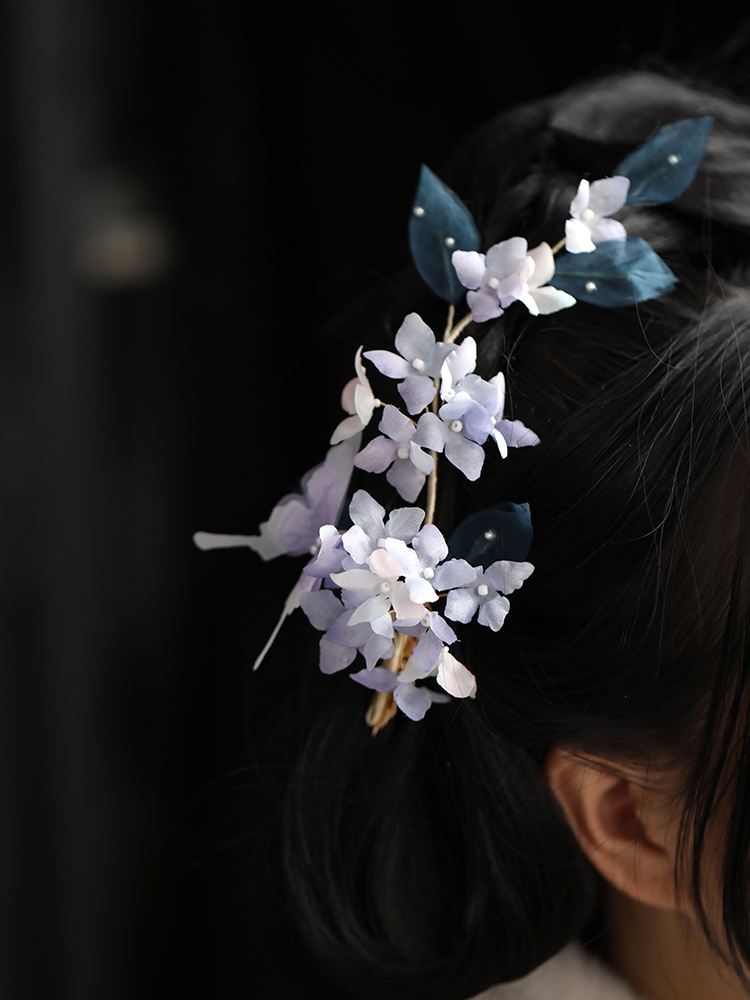 Elegant Purple Silk Embossed Hanfu Headdress Hairpin - Classical Dance Accessory, Ancient Style Duckbill Clip for Fairy Looks Elegant Purple Silk Embossed Hanfu Headdress Hairpin - Classical Dance Accessory, Ancient Style Duckbill Clip for Fairy Looks