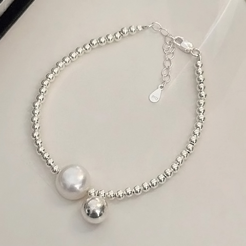 Elegant Round Bead Bracelet for Women - Light Luxury Minimalist Design, 2025 New Style, Trendy High-End Accessory