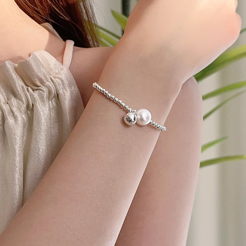 Elegant Round Bead Bracelet for Women - Light Luxury Minimalist Design, 2025 New Style, Trendy High-End Accessory Elegant Round Bead Bracelet for Women - Light Luxury Minimalist Design, 2025 New Style, Trendy High-End Accessory