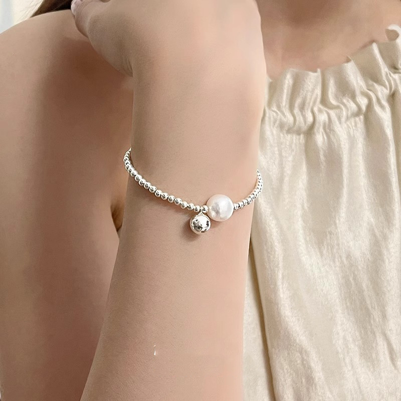 Elegant Round Bead Bracelet for Women - Light Luxury Minimalist Design, 2025 New Style, Trendy High-End Accessory