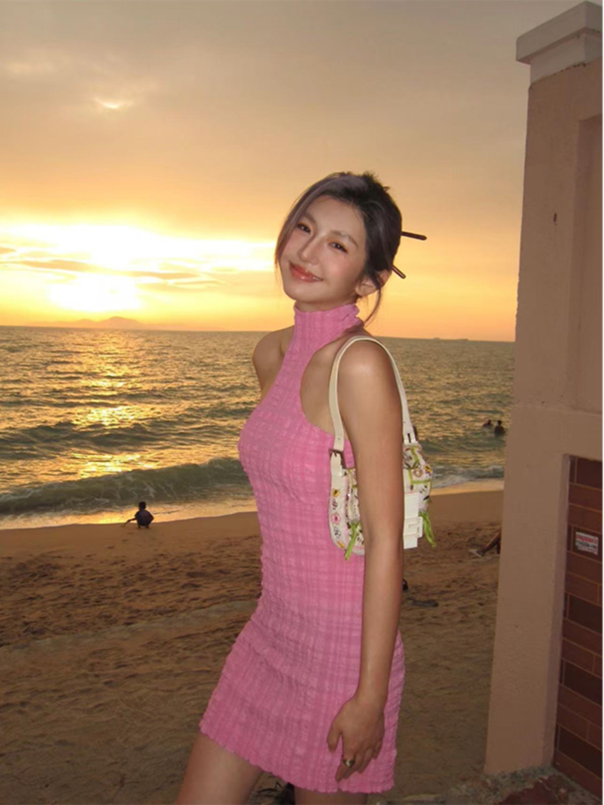 Elegant Shoulder-Cut Dress for Women - Thigh Texture, Hanging Neck Design, Spring/Summer Short Skirt, Chic & Stylish