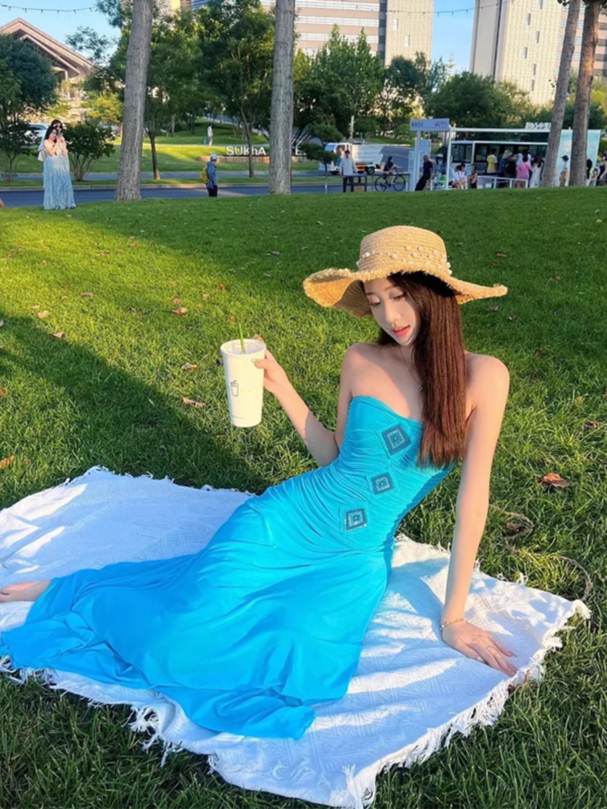 Elegant Strapless Beach Dress - Stunning Sanya Style, Slimming, Sexy Atmosphere, Perfect for Summer, Vacation, and Beach Parties Elegant Strapless Beach Dress - Stunning Sanya Style, Slimming, Sexy Atmosphere, Perfect for Summer, Vacation, and Beach Parties