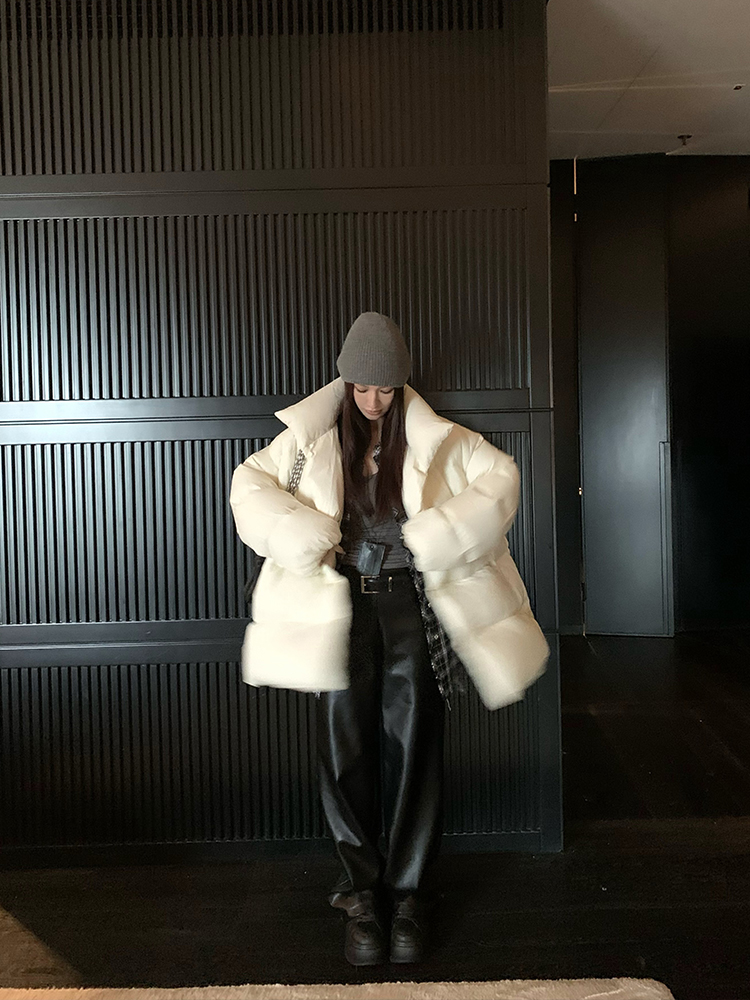 Elegant Street Black Motorcycle PU Leather Wide-Leg Pants for Women - Casual Loose Fit for Spring & Winter Fashion Elegant Street Black Motorcycle PU Leather Wide-Leg Pants for Women - Casual Loose Fit for Spring & Winter Fashion