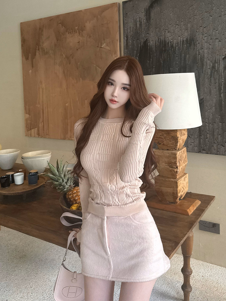 Elegant Vintage Style Knitted Sweater - Slim Fit, Artistic Temperament, Perfect for Spring & Autumn, 90s Inspired Fashion Elegant Vintage Style Knitted Sweater - Slim Fit, Artistic Temperament, Perfect for Spring & Autumn, 90s Inspired Fashion