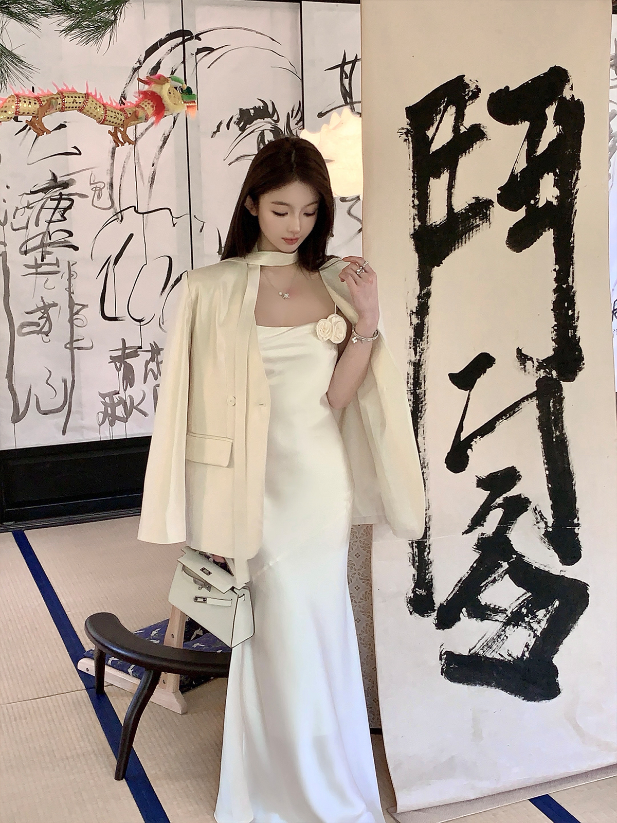 Elegant White Satin Slip Dress for Summer - Long Slim Fit Bodycon Style, Perfect for Parties and Events Elegant White Satin Slip Dress for Summer - Long Slim Fit Bodycon Style, Perfect for Parties and Events