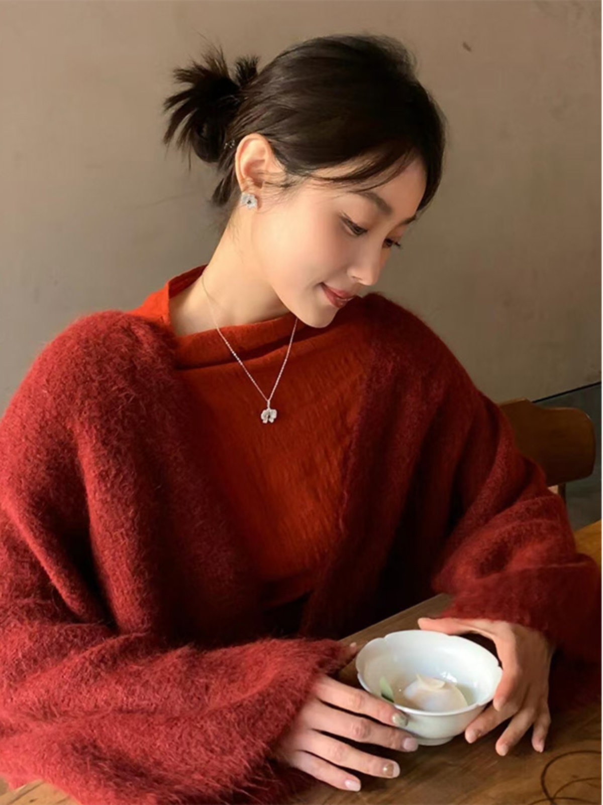 Elegant Women's Chinese Red Knitted Cardigan - Versatile Backless Cape Sweater with National Style Design