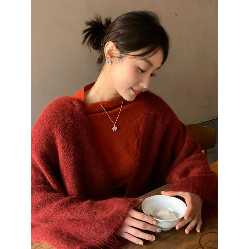 Elegant Women's Chinese Red Knitted Cardigan - Versatile Backless Cape Sweater with National Style Design Elegant Women's Chinese Red Knitted Cardigan - Versatile Backless Cape Sweater with National Style Design