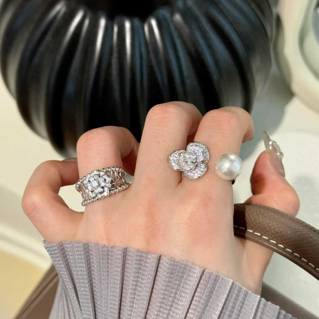 Elegant Zircon Flower Pearl Ring for Women - Pure Silver Color, Niche High-End Design, Perfect for Index Finger, 2025 Trends Elegant Zircon Flower Pearl Ring for Women - Pure Silver Color, Niche High-End Design, Perfect for Index Finger, 2025 Trends