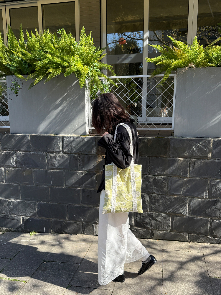 Embroidered Hollow Large Capacity Tote Bag in Fresh Light Green - Stylish Shoulder Bag for Everyday Use Embroidered Hollow Large Capacity Tote Bag in Fresh Light Green - Stylish Shoulder Bag for Everyday Use