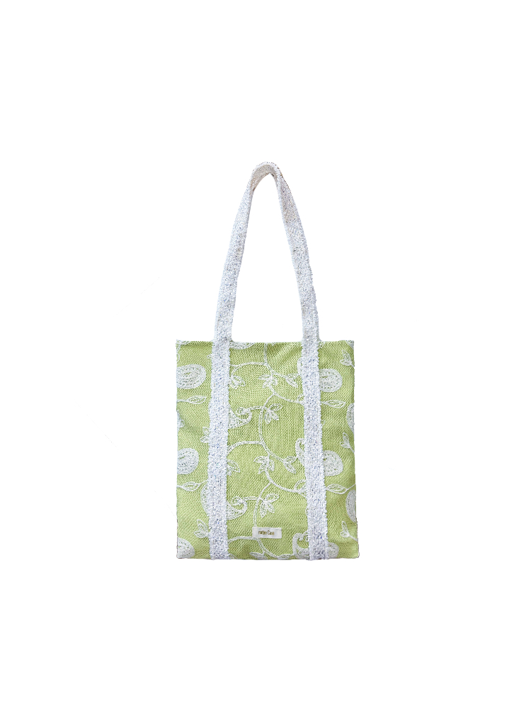 Embroidered Hollow Large Capacity Tote Bag in Fresh Light Green - Stylish Shoulder Bag for Everyday Use Embroidered Hollow Large Capacity Tote Bag in Fresh Light Green - Stylish Shoulder Bag for Everyday Use