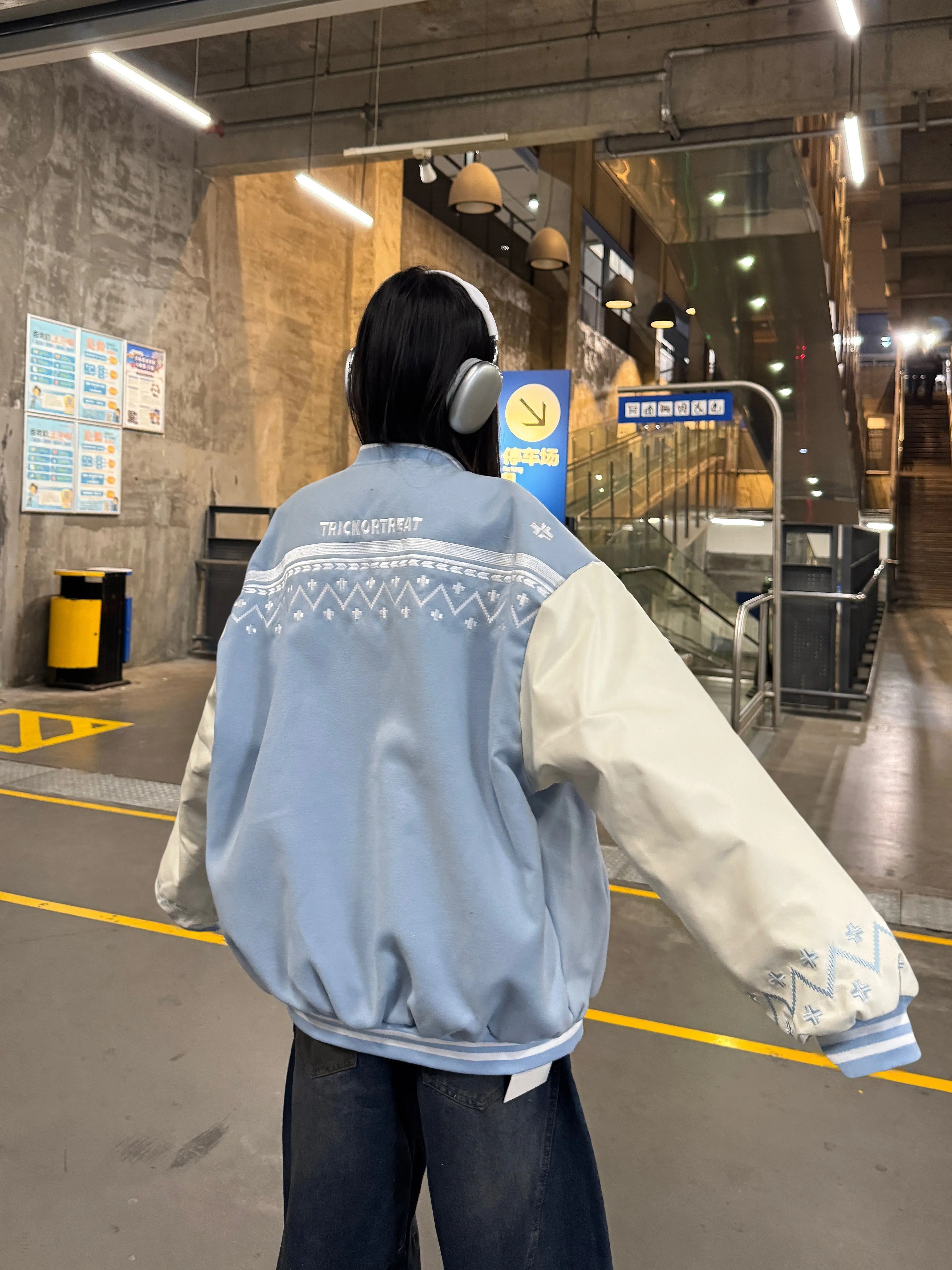 Embroidered Letter Baseball Jacket - Ethnic Style Loose Coat for Spring 2025 - Trendy 90s Inspired Fashion Embroidered Letter Baseball Jacket - Ethnic Style Loose Coat for Spring 2025 - Trendy 90s Inspired Fashion