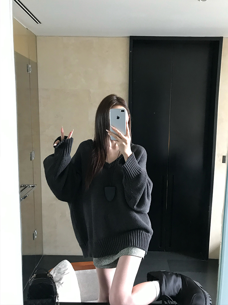 Endless Holiday Oversized V-Neck Knitted Sweater for Women - Thickened Pullover for Spring and Winter, Cozy Casual Style Endless Holiday Oversized V-Neck Knitted Sweater for Women - Thickened Pullover for Spring and Winter, Cozy Casual Style