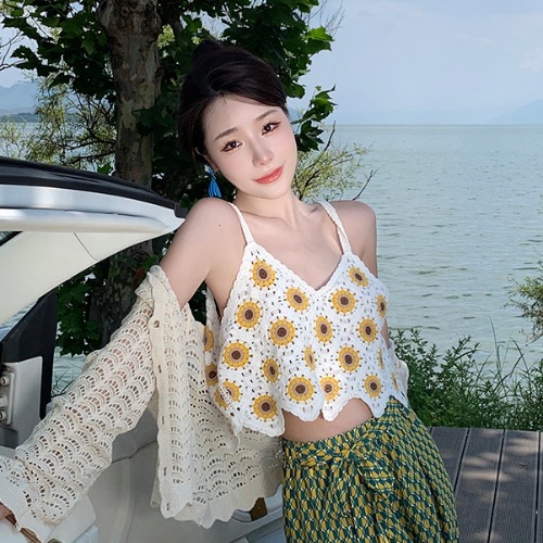 Ethnic Style Women's Beach Vacation Set - Hollow V-Neck Camisole & Wide-Leg Pants - Yunnan Tibet Travel Outfit