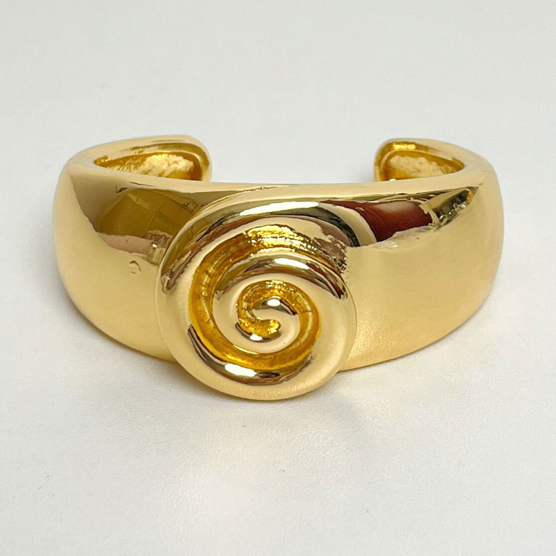 Exaggerated Glossy Nautilus Open Bracelet - Light Luxury Retro Wide Bangle for Women, High-End Fashion Statement Accessory