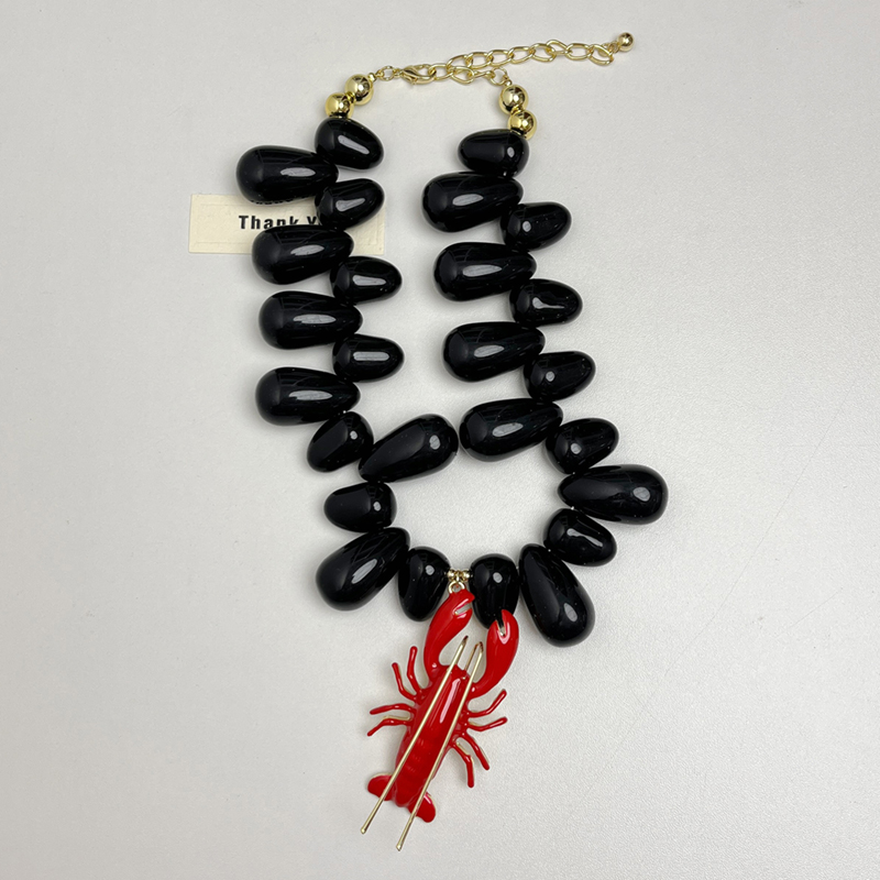Exaggerated Red Crayfish Beaded Necklace for Women - European American Ocean Vacation Style 2025 Collarbone Chain Exaggerated Red Crayfish Beaded Necklace for Women - European American Ocean Vacation Style 2025 Collarbone Chain