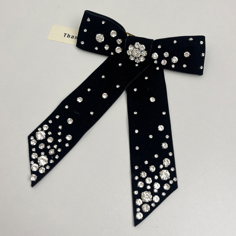 Exquisite Black Velvet Rhinestone Bow Hair Clip - High-End European American Design for Stylish Girls - 2025 Trend