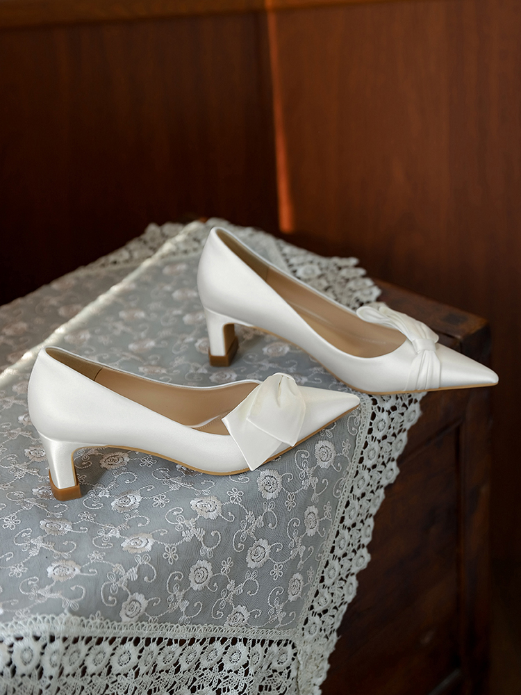 Exquisite Chunky Heel Wedding Shoes - High-End French Style Mid-Heel Bridal Shoes for Comfortable Everyday Wear