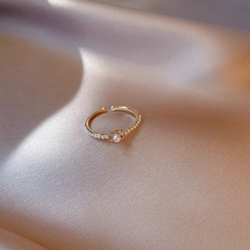 Exquisite Pearl Adjustable Open Ring for Women - Elegant Parisian Design, Trendy Statement Jewelry Exquisite Pearl Adjustable Open Ring for Women - Elegant Parisian Design, Trendy Statement Jewelry