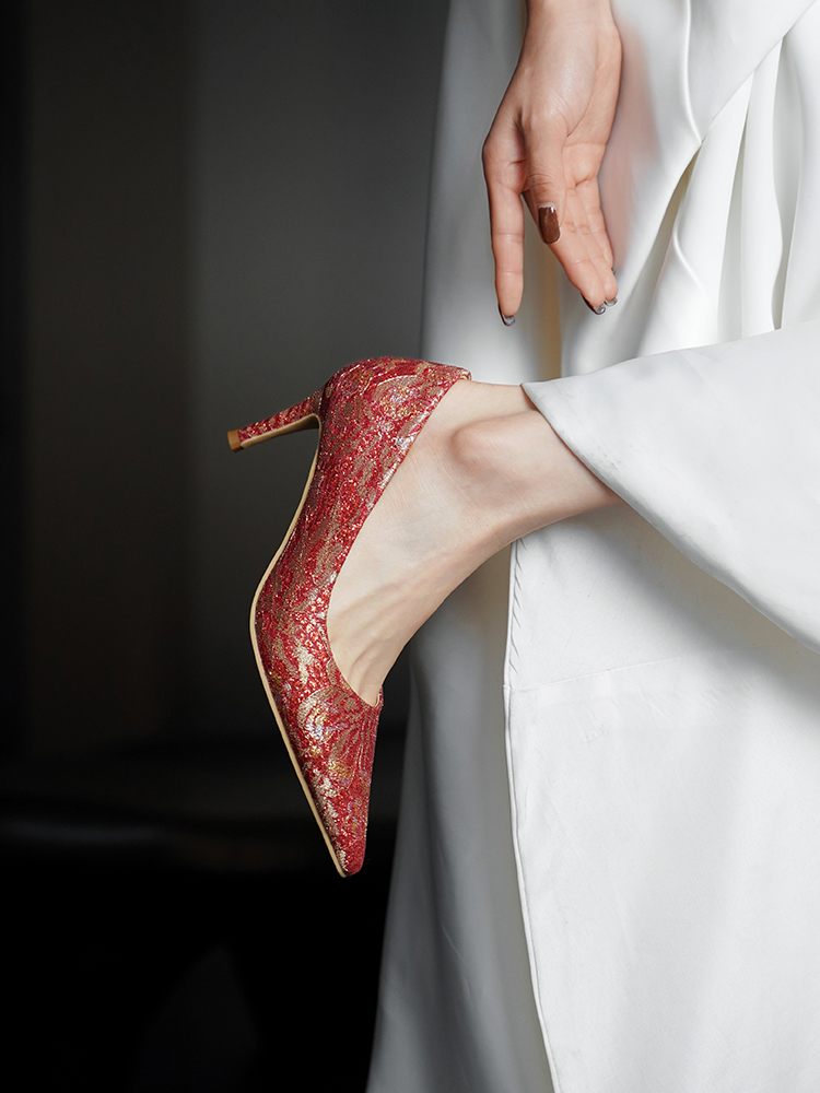 Exquisite Red Sequined Wedding Shoes for Xiuhe Dress, Dual-Use High-End Comfort for Banquets, Elegant Bridal Footwear Exquisite Red Sequined Wedding Shoes for Xiuhe Dress, Dual-Use High-End Comfort for Banquets, Elegant Bridal Footwear