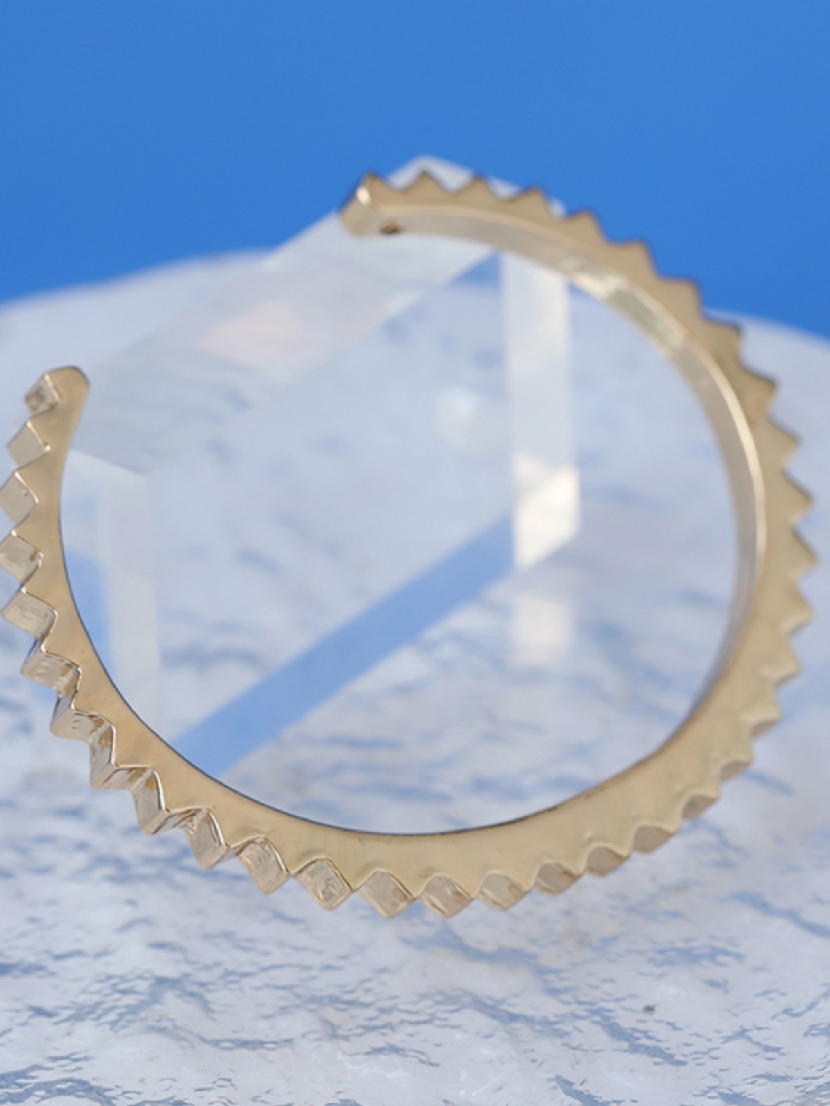 Exquisite Round Shiny Gemstone Bracelet - Elegant Women's Bangle for Dating Gifts, Trendy Fashion Accessory Exquisite Round Shiny Gemstone Bracelet - Elegant Women's Bangle for Dating Gifts, Trendy Fashion Accessory