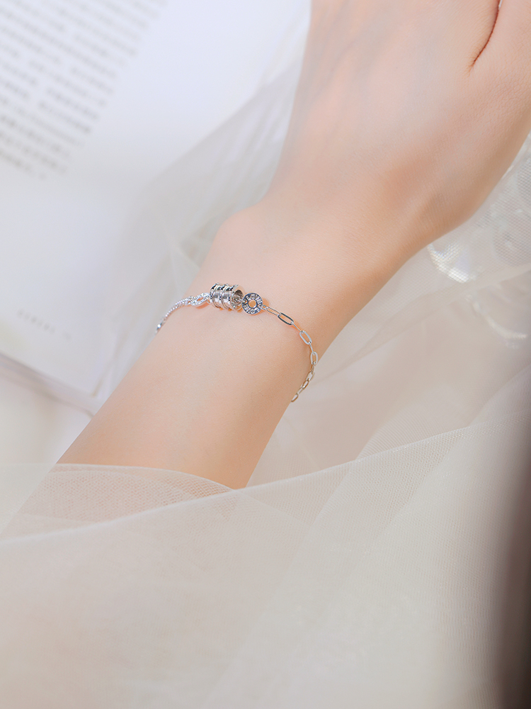 Exquisite S925 Pure Silver Small Waist Bracelet Brooch for Women - Classy High-End Jewelry Accessory Exquisite S925 Pure Silver Small Waist Bracelet Brooch for Women - Classy High-End Jewelry Accessory