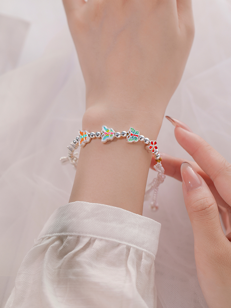 Exquisite Sterling Silver Butterfly Half Bracelet for Women - Classy High-End Jewelry Ornament Exquisite Sterling Silver Butterfly Half Bracelet for Women - Classy High-End Jewelry Ornament