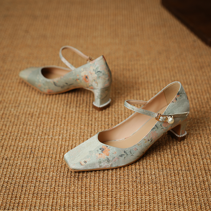 Exquisite Vintage Jacquard Qipao Mary Jane Shoes with Chunky Heels - Comfortable High Heels for Wide Feet - Daily Wear Footwear