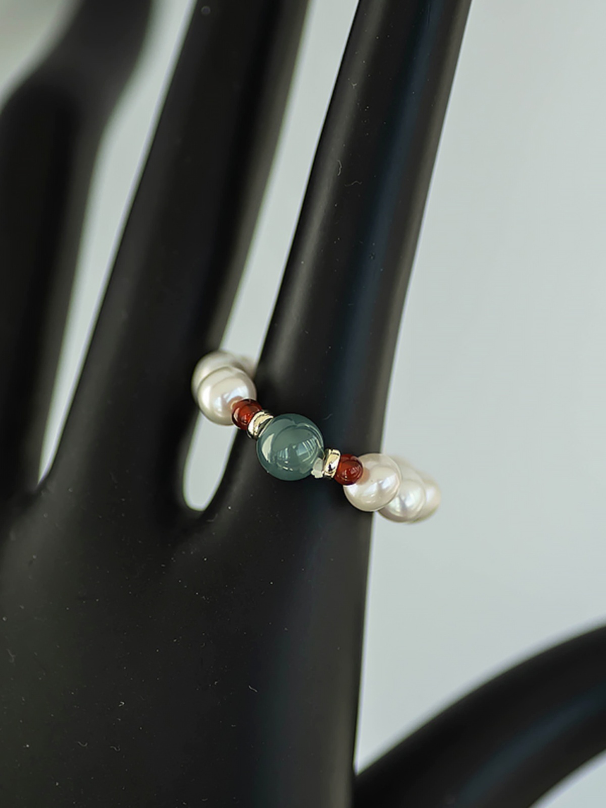 Exquisite Vintage Natural Freshwater Pearl Ring with Agate and Jade, Light Luxury Jewelry Gift for Women Exquisite Vintage Natural Freshwater Pearl Ring with Agate and Jade, Light Luxury Jewelry Gift for Women