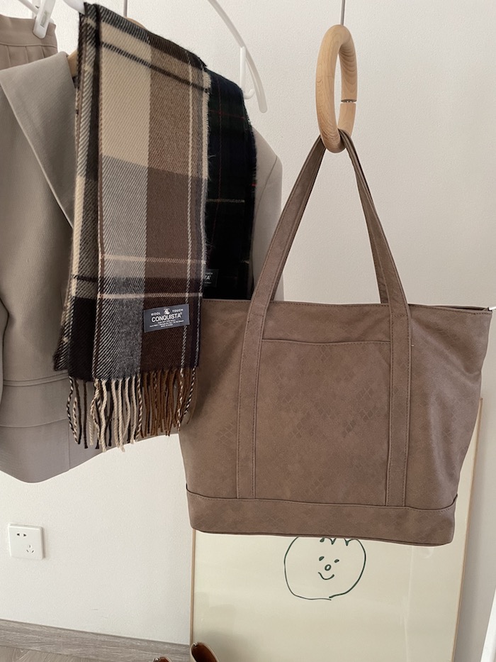 Extra Large Suede Velvet Tote Bag - Handmade Library Shoulder Handbag for Laptop & Daily Use Extra Large Suede Velvet Tote Bag - Handmade Library Shoulder Handbag for Laptop & Daily Use