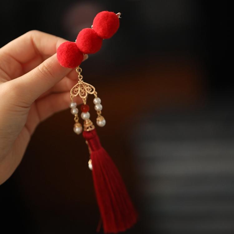 Festive Red Hanfu Hair Clips for Girls - Ancient Style Side Ornaments with Step-Shake Tassels for New Year Celebrations