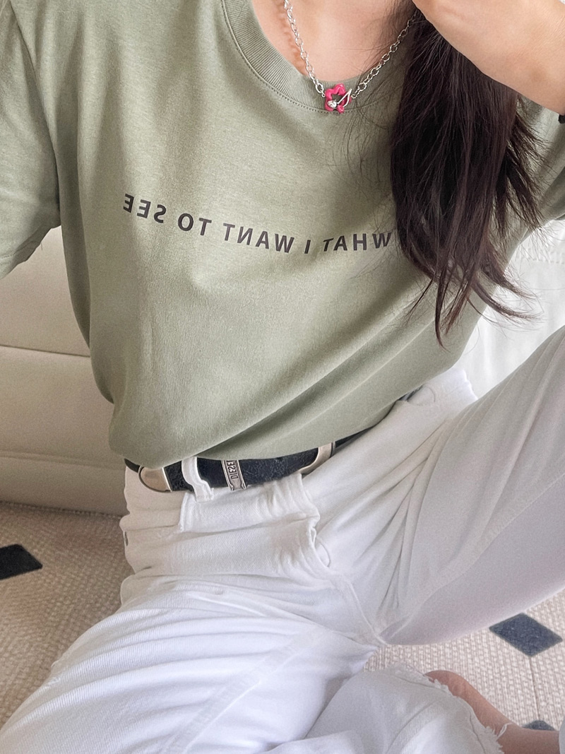 Fitted Gray-Green T-Shirt for Women - Round Neck, Short Sleeves, Slim Fit, Letter Print - Versatile Summer Style Fitted Gray-Green T-Shirt for Women - Round Neck, Short Sleeves, Slim Fit, Letter Print - Versatile Summer Style