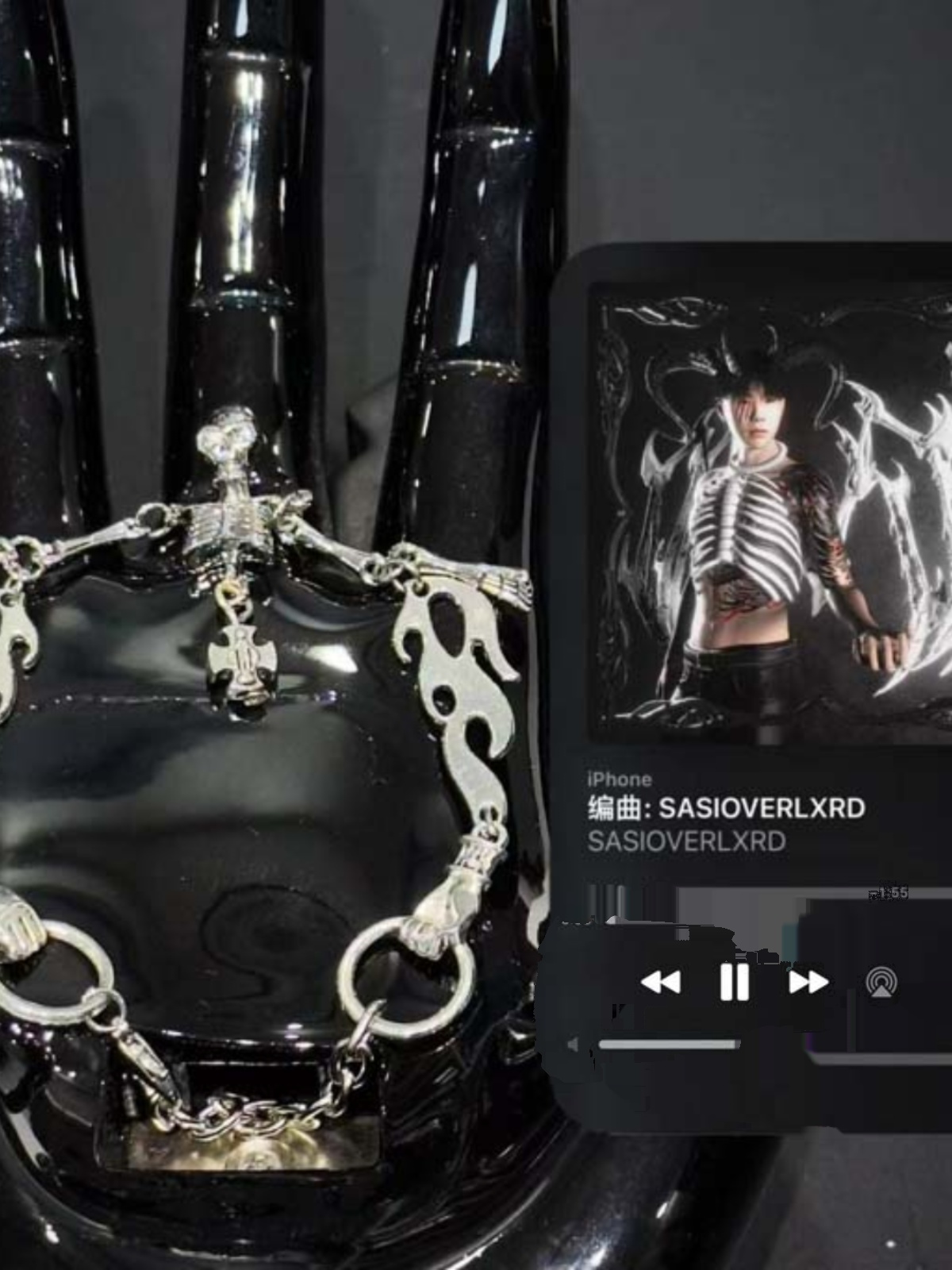 Five-Person Group Album Collection Bracelet, Ins Style, Vintage-Inspired Design, Trendy Accessories for Music Lovers Five-Person Group Album Collection Bracelet, Ins Style, Vintage-Inspired Design, Trendy Accessories for Music Lovers