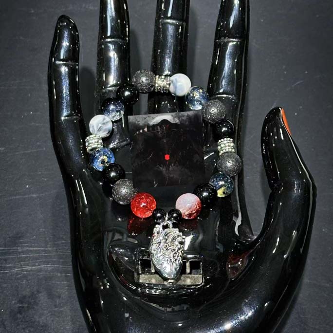 Five-Person Group Album Collection Bracelet, Ins Style, Vintage-Inspired Design, Trendy Accessories for Music Lovers Five-Person Group Album Collection Bracelet, Ins Style, Vintage-Inspired Design, Trendy Accessories for Music Lovers