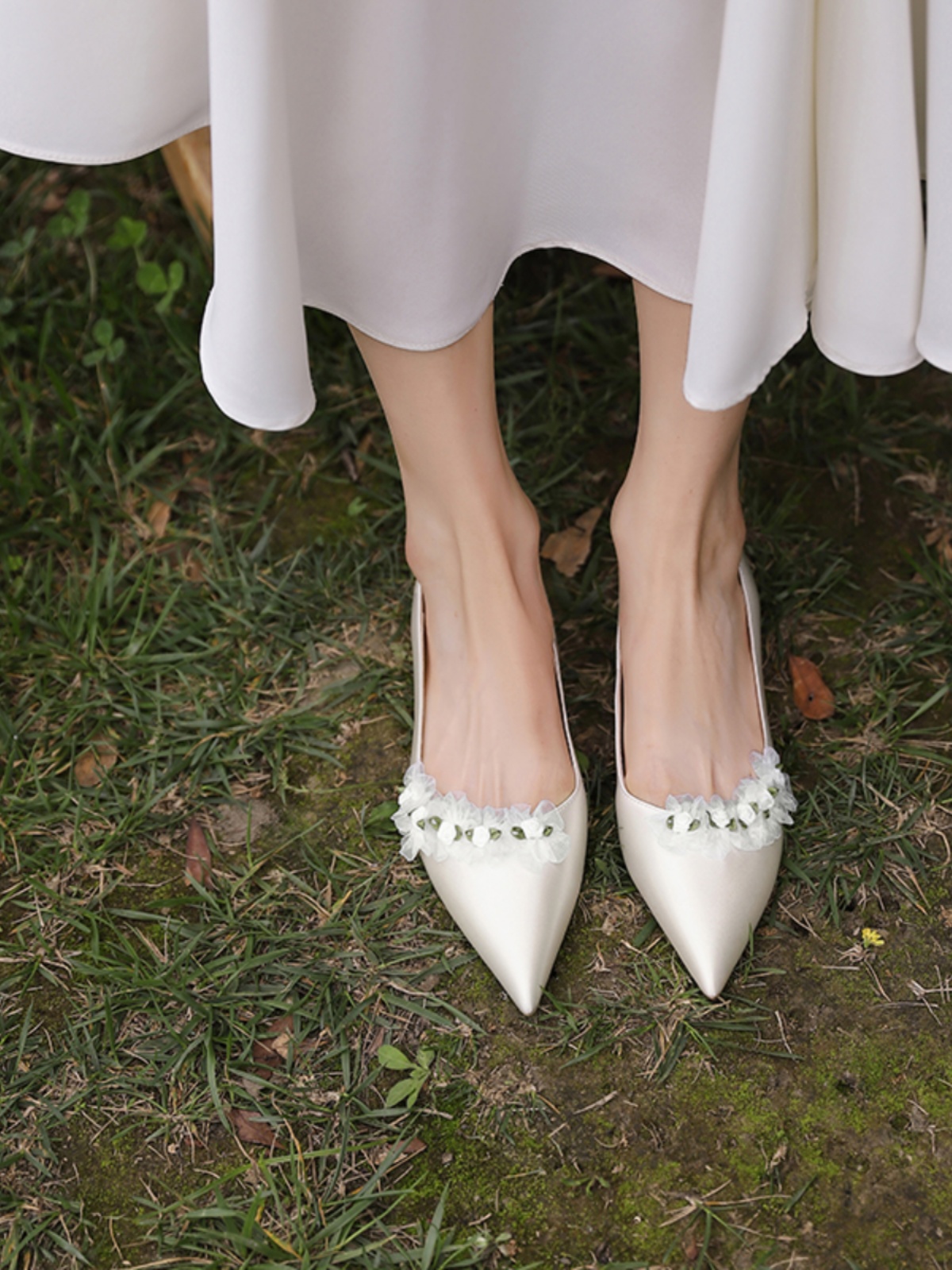 Flat Wedding Shoes with Forest-Style Floral Design, Low-Heeled Fairy Shoes for Brides & Bridesmaids, Plus Size for Everyday Wear Flat Wedding Shoes with Forest-Style Floral Design, Low-Heeled Fairy Shoes for Brides & Bridesmaids, Plus Size for Everyday Wear