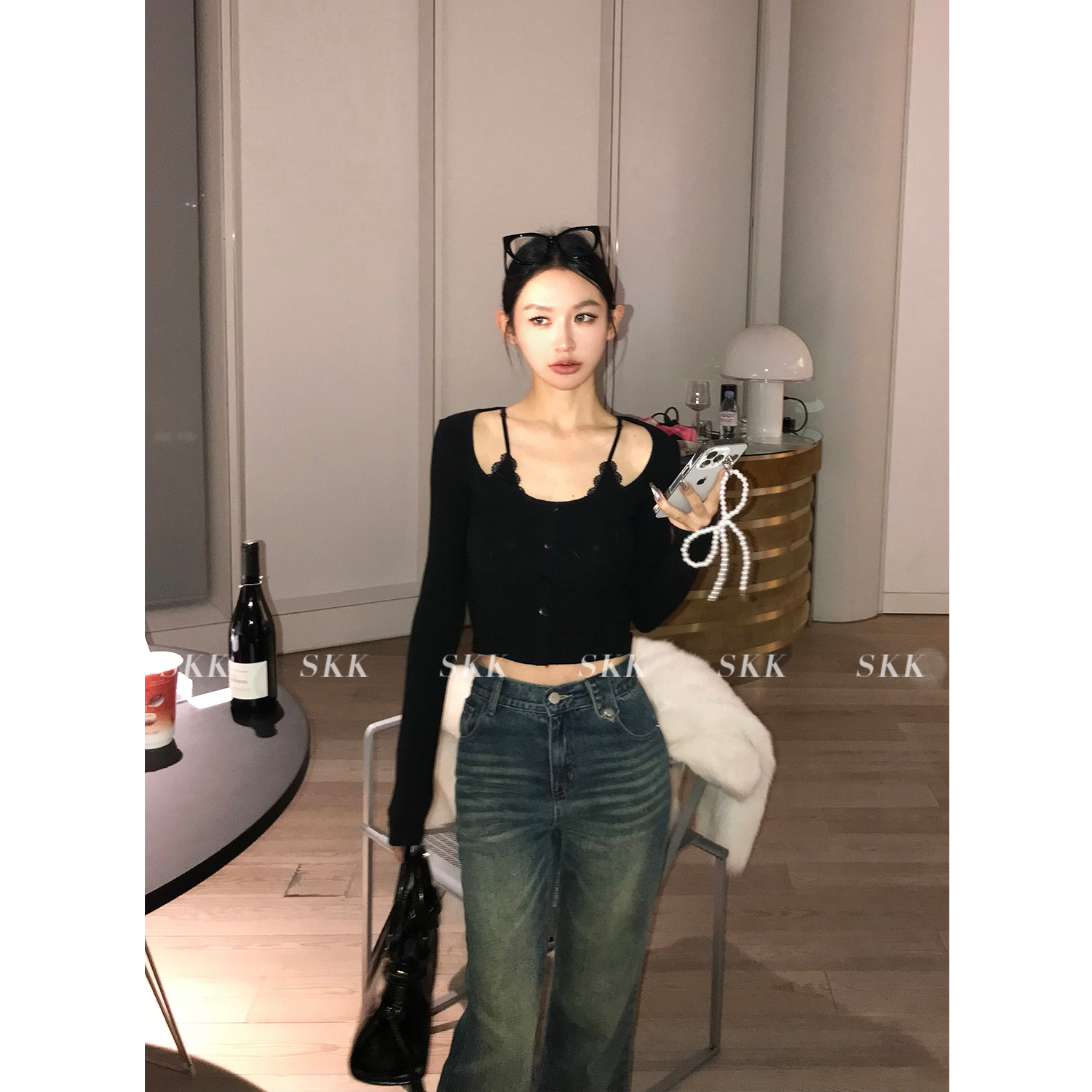 Flirty Precision Sniper Lace Splicing Long Sleeve Top - Exquisite Fake Two-Piece Design, Korean Style Spring Shirt for Women