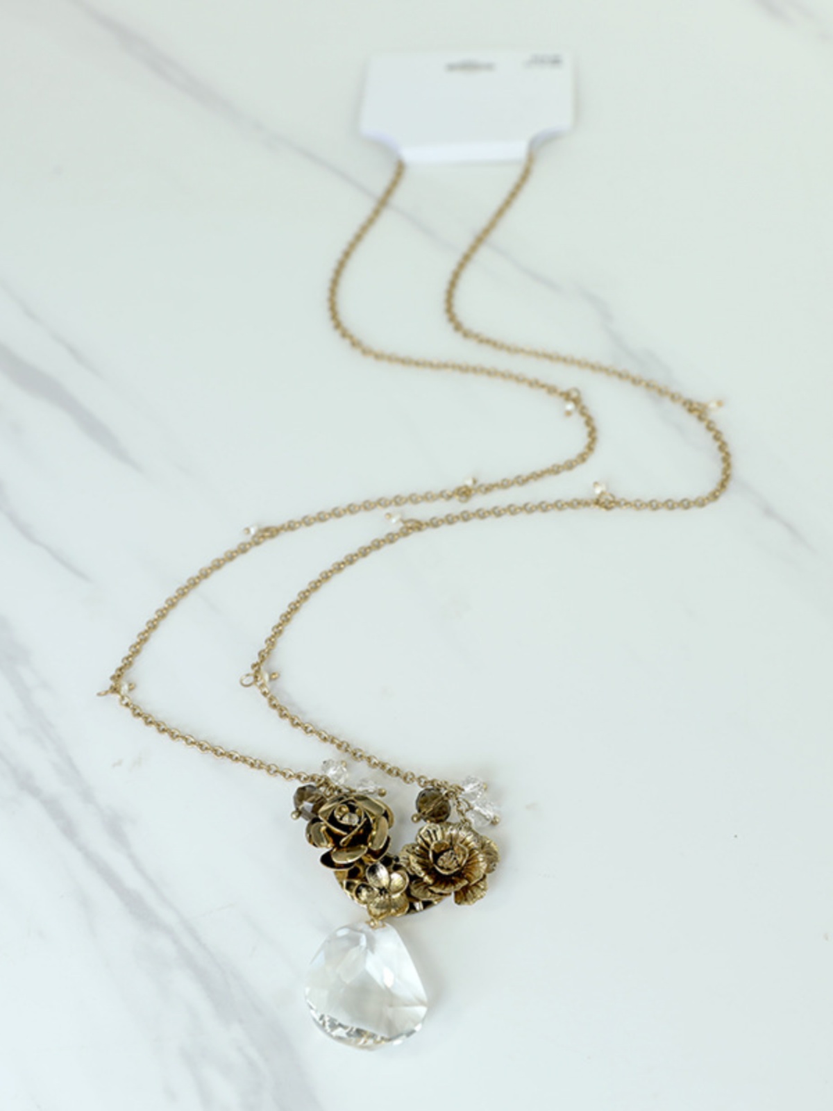 Floral Alloy Short Sweater Chain Necklace for Women - Cute Versatile Accessory in European and American Style Floral Alloy Short Sweater Chain Necklace for Women - Cute Versatile Accessory in European and American Style