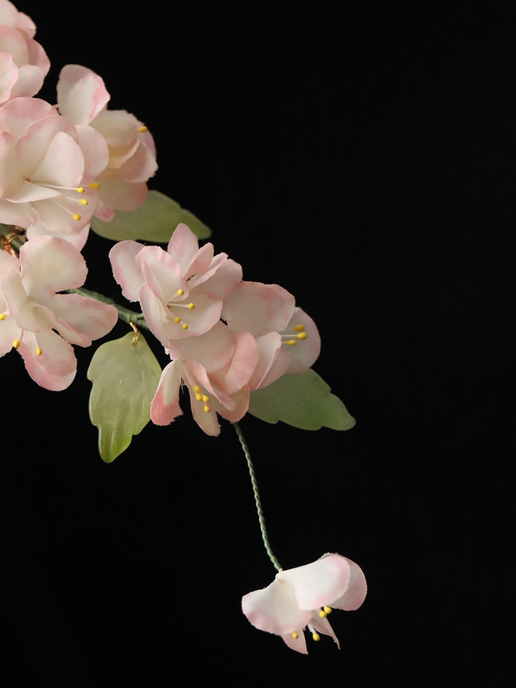 Floral Hairpin Headpiece for Hanfu Costume, Pastel Silk Flowers, Ethereal Tang Style Hair Ornament for Girls, Ancient Style Updo Accessory Floral Hairpin Headpiece for Hanfu Costume, Pastel Silk Flowers, Ethereal Tang Style Hair Ornament for Girls, Ancient Style Updo Accessory