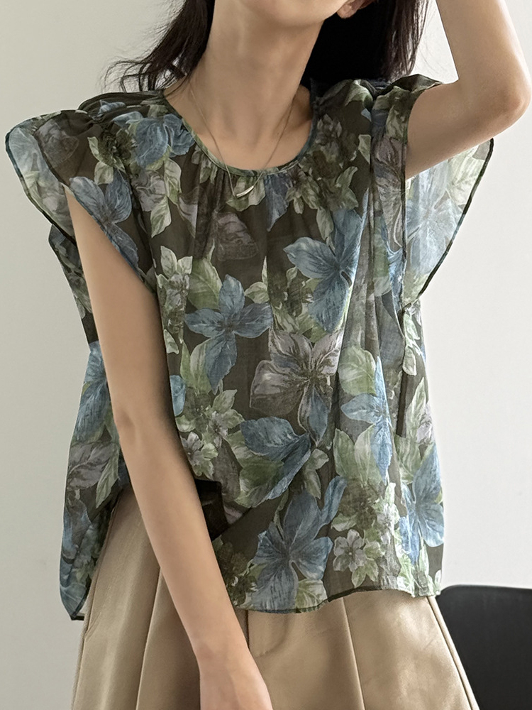 Floral Ruffled Short-Sleeve Doll Shirt for Women - 2025 Summer Loose Fit, Sun Protection, Aristocratic Style, Trendy Fashion Top Floral Ruffled Short-Sleeve Doll Shirt for Women - 2025 Summer Loose Fit, Sun Protection, Aristocratic Style, Trendy Fashion Top