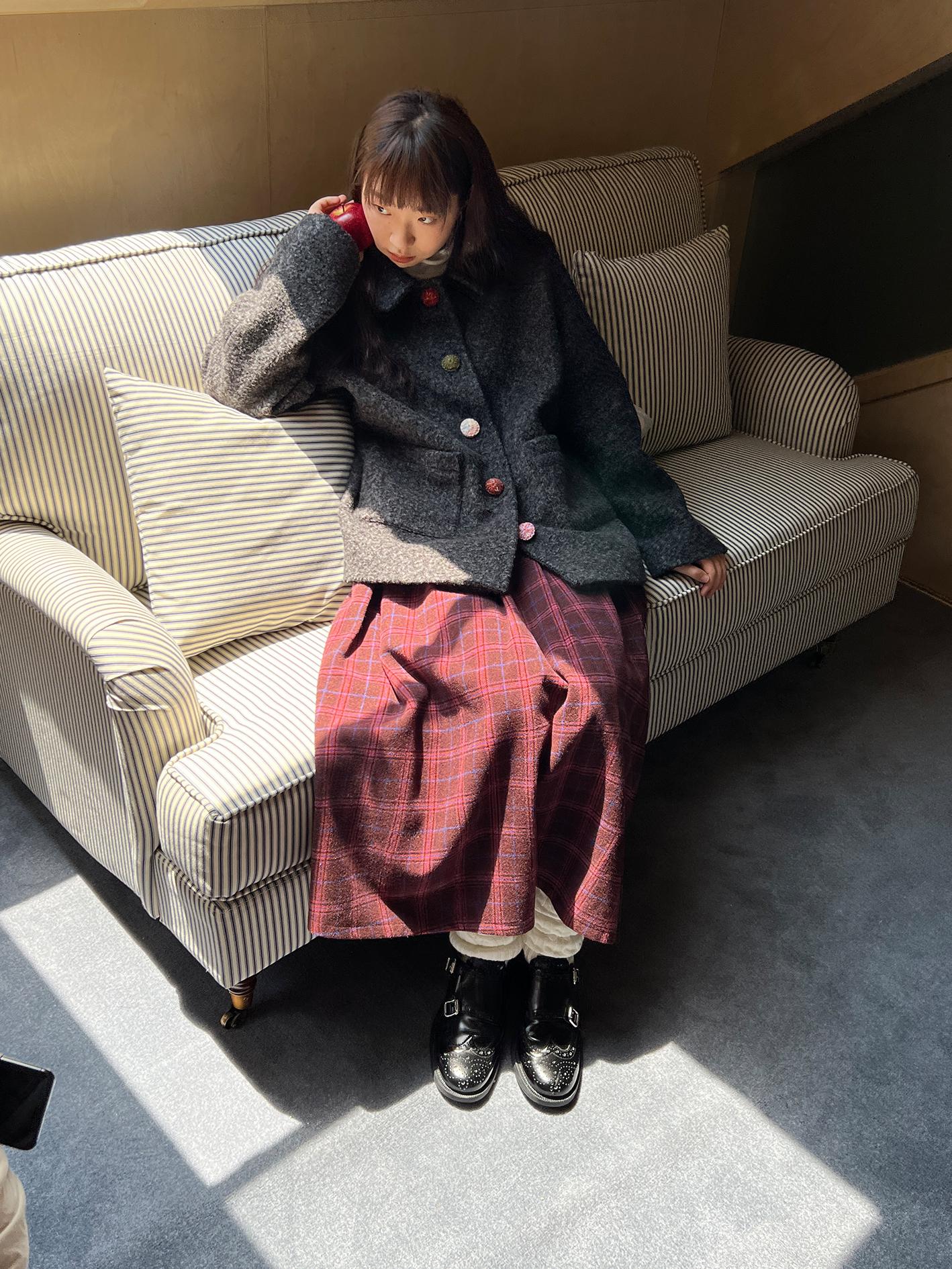 Floral Sweet Wine Handmade Wool Yarn Button Loose Coat in Mixed Gray - Trendy 90s-Inspired Wool Suit Outerwear Floral Sweet Wine Handmade Wool Yarn Button Loose Coat in Mixed Gray - Trendy 90s-Inspired Wool Suit Outerwear