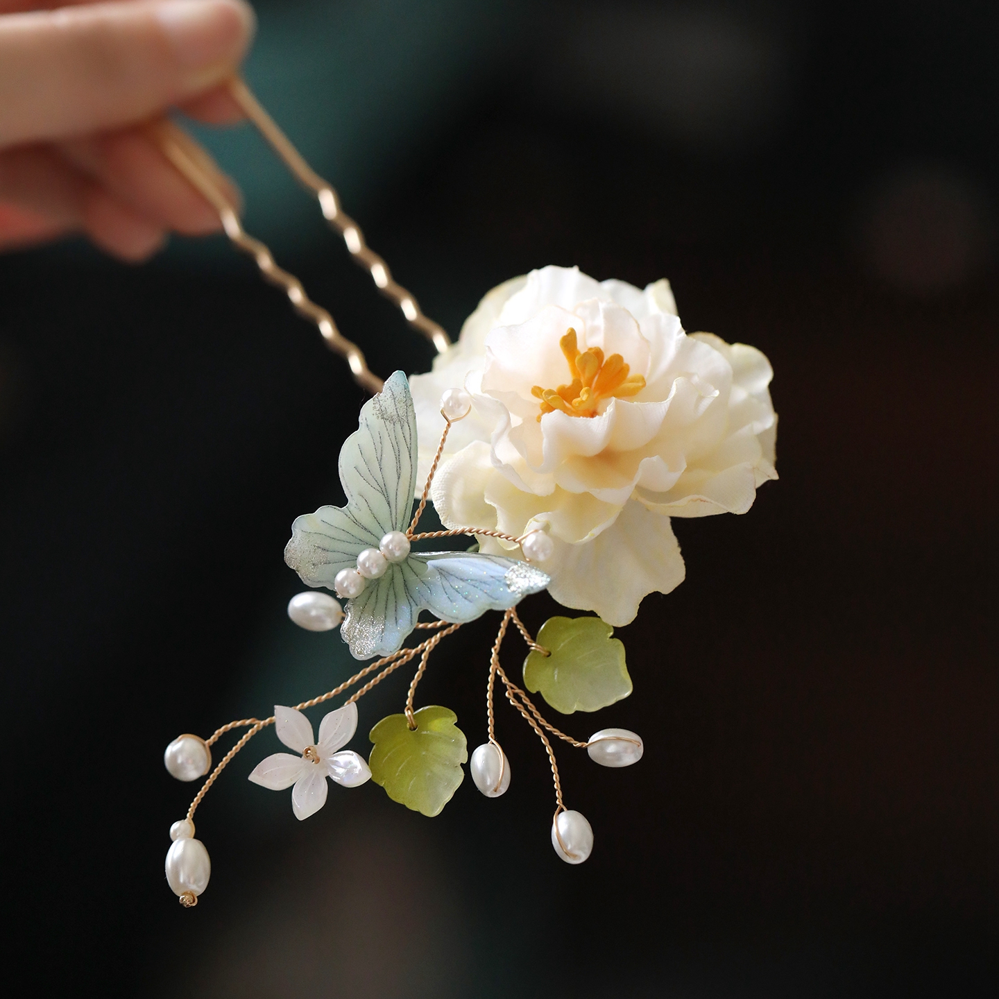 Floral U-Shaped Tang-Style Hairpin Set with Horse-Face Skirt Qipao and Coiled Hair Accessories - Ancient Style Hanfu Headdress Floral U-Shaped Tang-Style Hairpin Set with Horse-Face Skirt Qipao and Coiled Hair Accessories - Ancient Style Hanfu Headdress