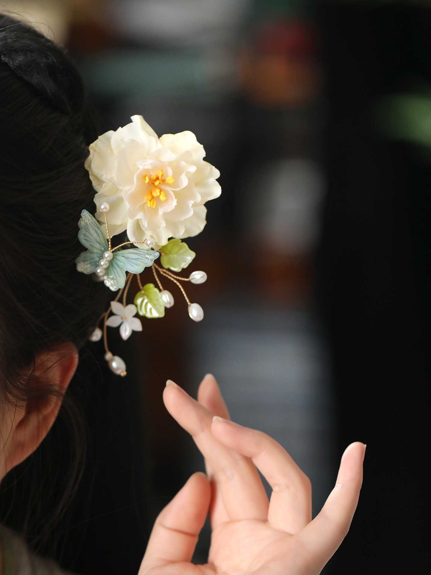 Floral U-Shaped Tang-Style Hairpin Set with Horse-Face Skirt Qipao and Coiled Hair Accessories - Ancient Style Hanfu Headdress Floral U-Shaped Tang-Style Hairpin Set with Horse-Face Skirt Qipao and Coiled Hair Accessories - Ancient Style Hanfu Headdress