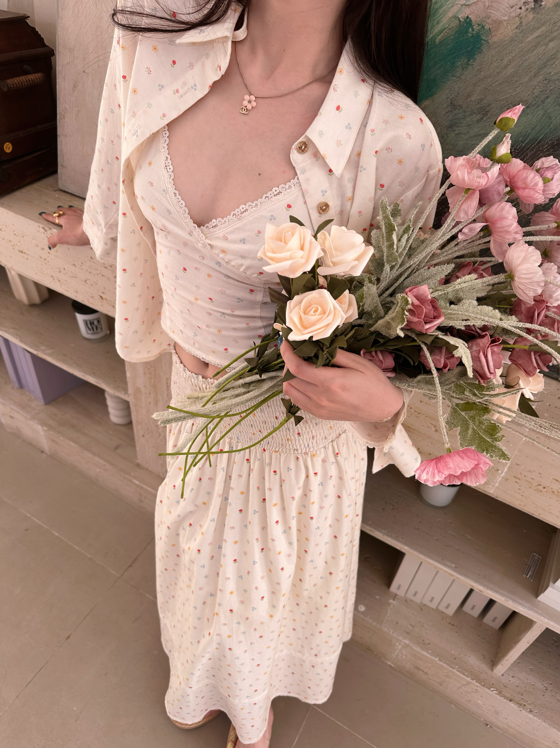 Floral Vacation Style Four-Piece Set in French White - Trendy Summer Outfit for Girls, Perfect for 90s and Y2K Inspired Looks Floral Vacation Style Four-Piece Set in French White - Trendy Summer Outfit for Girls, Perfect for 90s and Y2K Inspired Looks